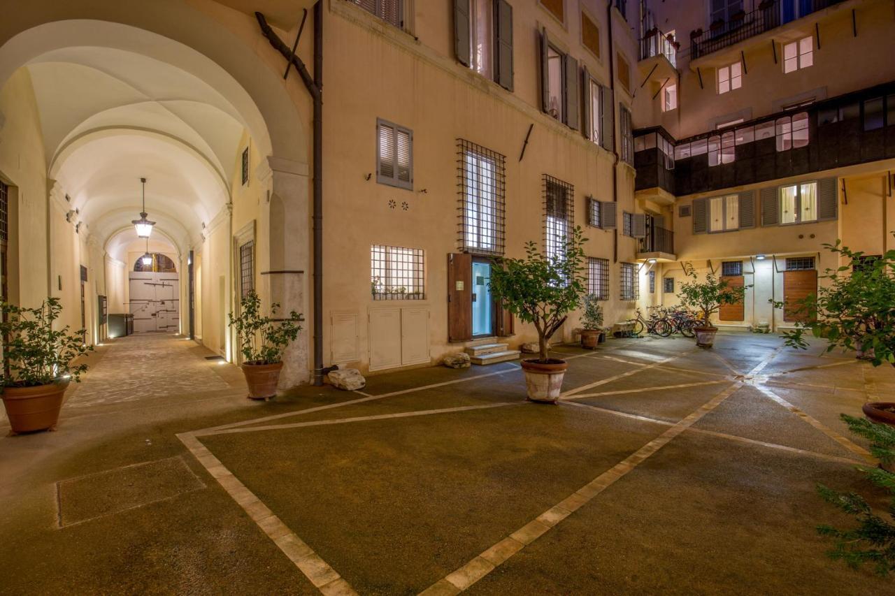 Guesthouse Mysuitetower Pantheon Рим Экстерьер фото